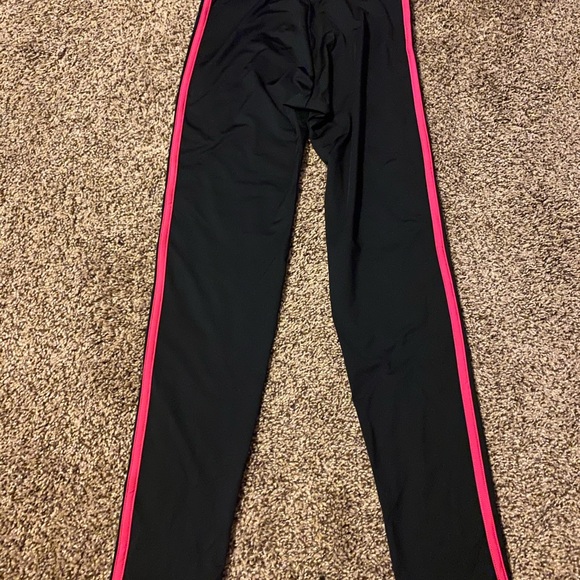 5/$30 Adidas Pants Size L - Picture 6 of 6